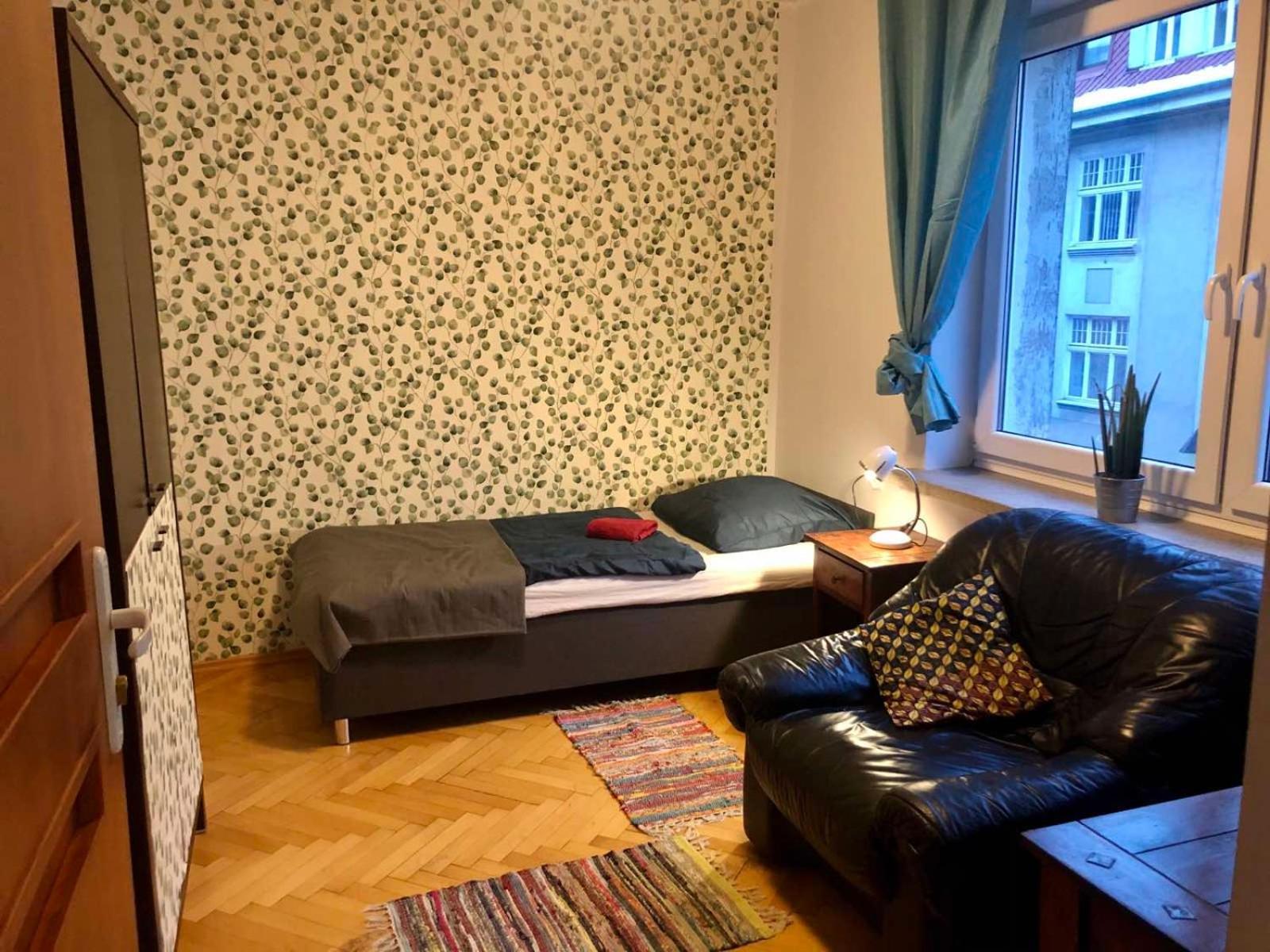 Hostel Mazurska 8A Olsztyn  Rum bild